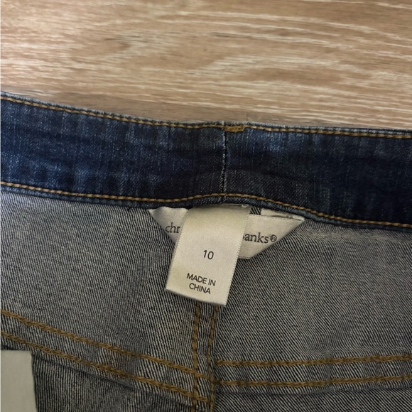 Christopher & Banks Everyday Relaxed Fit Straight Leg Jeans - Picture 7 of 7